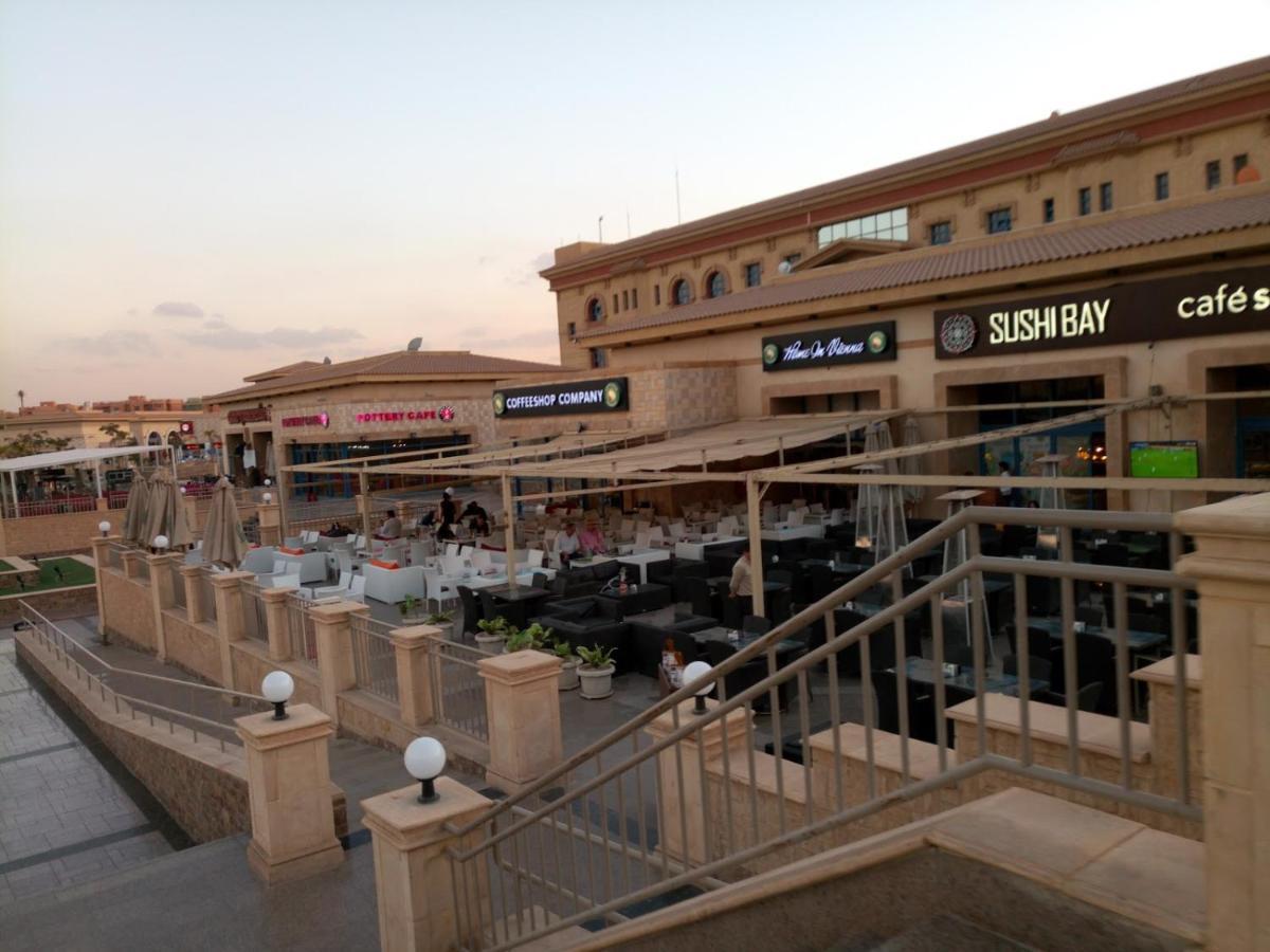 Madinaty Well-Furnished 3- Bedroom Apartment - شقة فندقيه للايجار مدينتي Madinat ash Shuruq Exterior foto